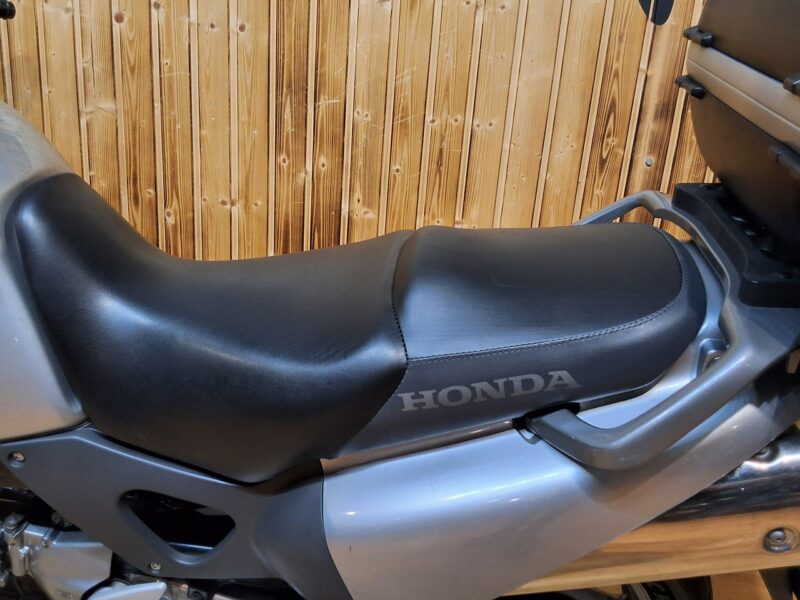 Honda Varadero VARADERO 1000 zadbana perfekcyjna Bardzo ładna xl1000