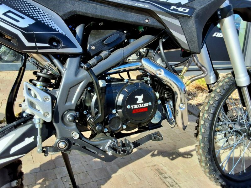 ASIX Inny XB-68 ASIX XB68 silnik 140ccm motocykl crossowy koła 19/16 serwis