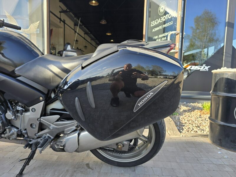 Honda CBF HONDA CBF 1000 Piękna i Zadbana Kufer raty -kup online