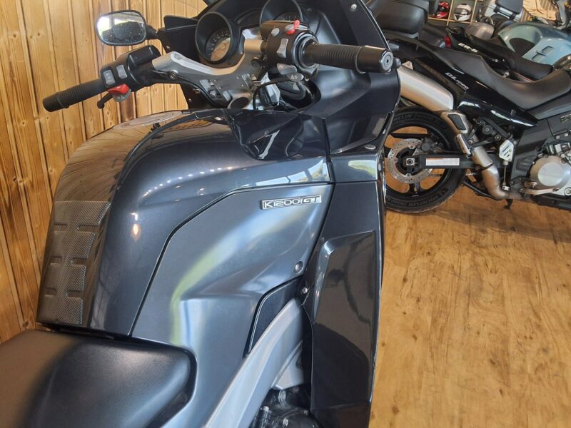 BMW K ## książka serwisowa BMW K 1200 GT ## esa xenon 3 kufry
