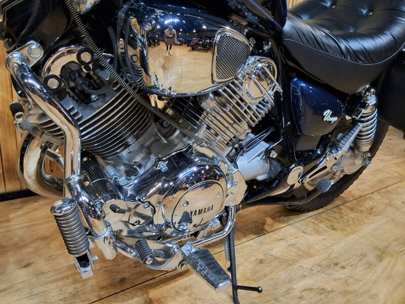 Yamaha Virago Jak Nowa z salonu z przebiegiem 12 tyś. Raty lub kup online.