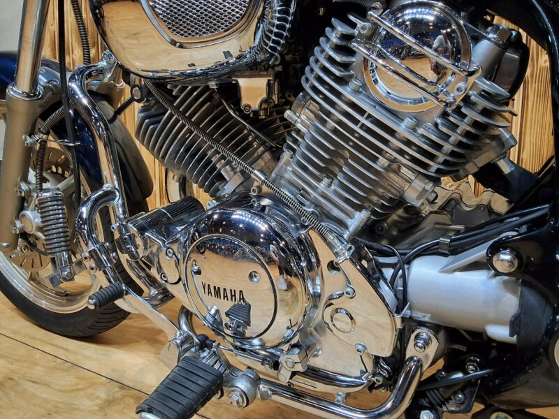 Yamaha Virago Jak Nowa z salonu z przebiegiem 12 tyś. Raty lub kup online.