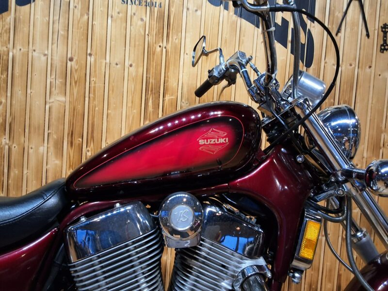 Suzuki Intruder Limitowana wersja z dużym silnikiem BARDZO ZADBANY 1400