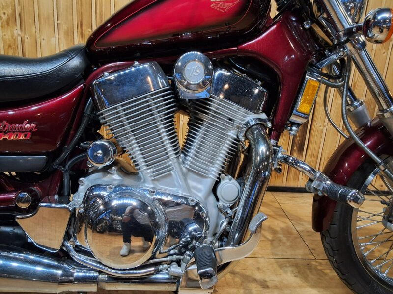 Suzuki Intruder Limitowana wersja z dużym silnikiem BARDZO ZADBANY 1400