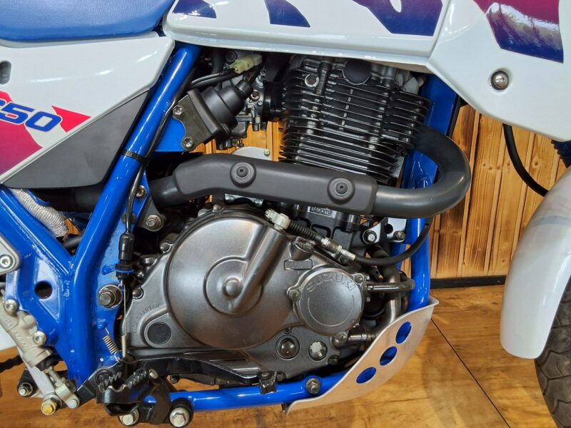 Suzuki DL Stan Kolekcionerski DR 650 RS tylko 17tyś km JAK NOWY
