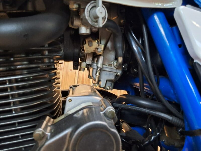 Suzuki DL Stan Kolekcionerski DR 650 RS tylko 17tyś km JAK NOWY