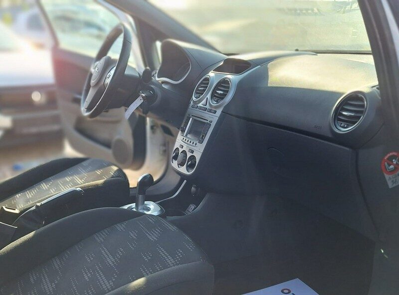 Opel Corsa navi klima automat D (2006-2014)