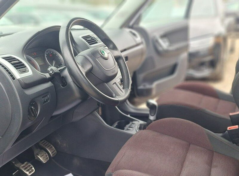 Škoda Fabia fabia sport climatronic 1.6 mpi II (2007-2014)