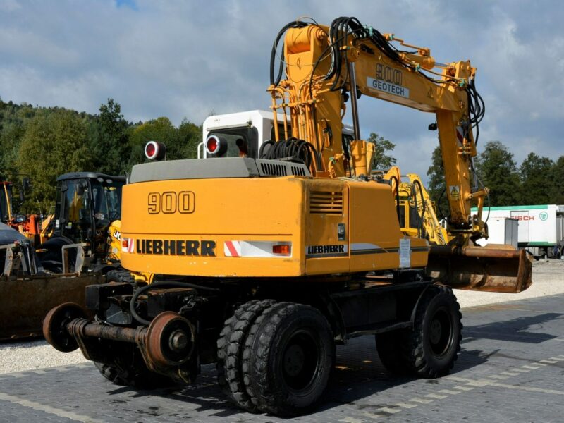 kołowa Liebherr A 900 ZW Litronic Koparka + Kolej Przystosowana Do Pracy Na Torach Sprawna Bez Luzów I Wycieków Kolejowa