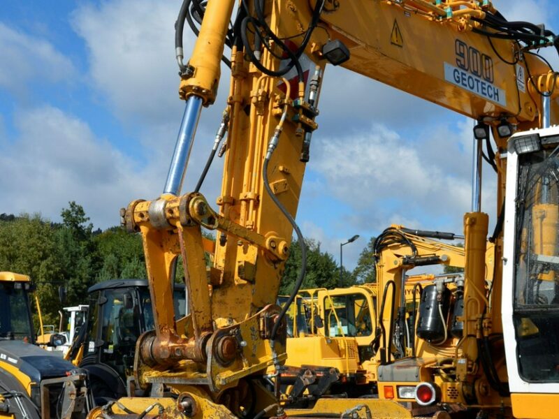 kołowa Liebherr A 900 ZW Litronic Koparka + Kolej Przystosowana Do Pracy Na Torach Sprawna Bez Luzów I Wycieków Kolejowa