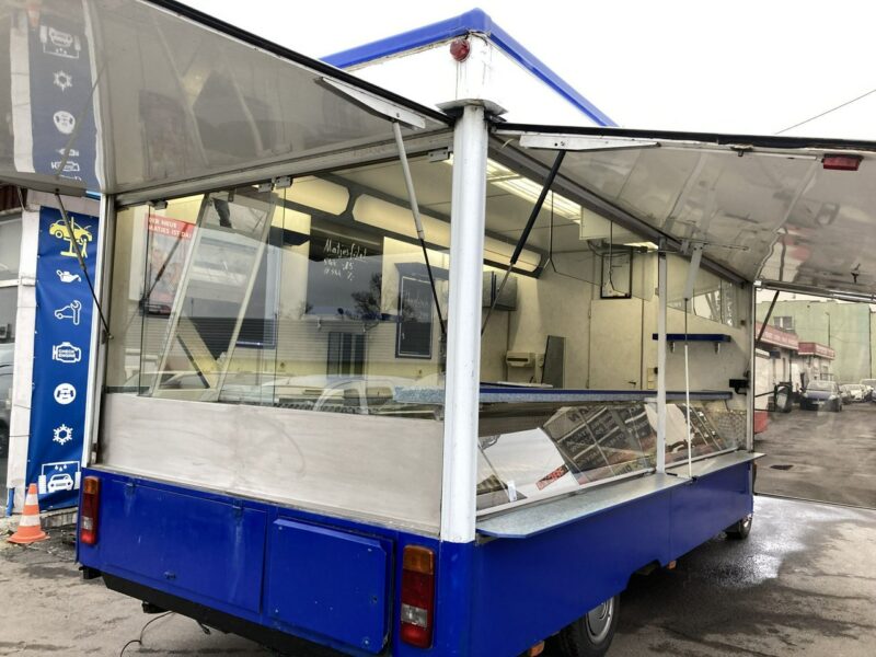 Mercedes Sprinter Sprinter Autosklep Gastronomiczny wędli Ryb Food Truck Foodtruck sklep