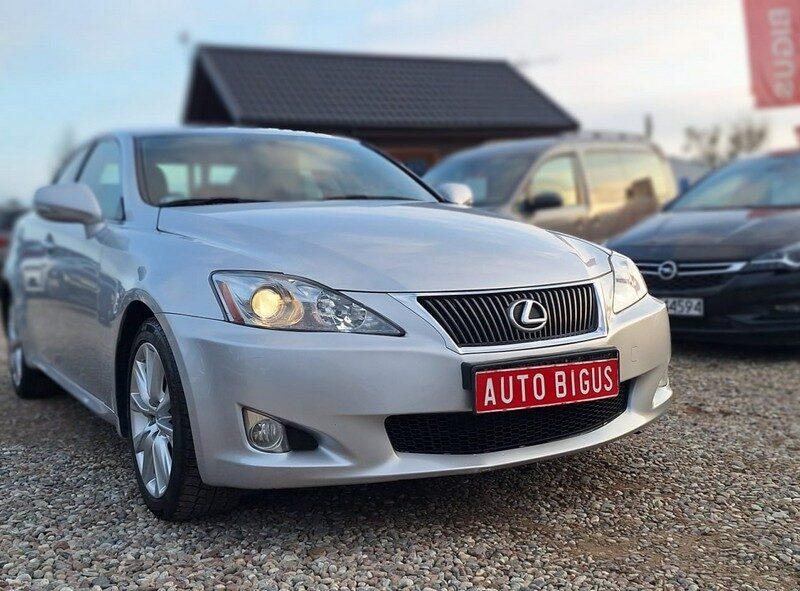 Lexus IS salon polska super stan climartonic 1 rej 2011 II (2005-2012)