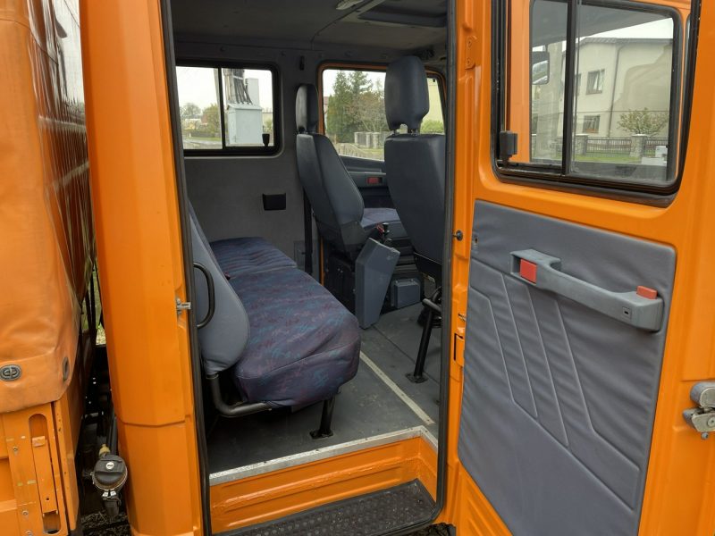 Mercedes inny Vario 614 Brygadówka skrzynia plandeka 6-oso doka dokka 2004