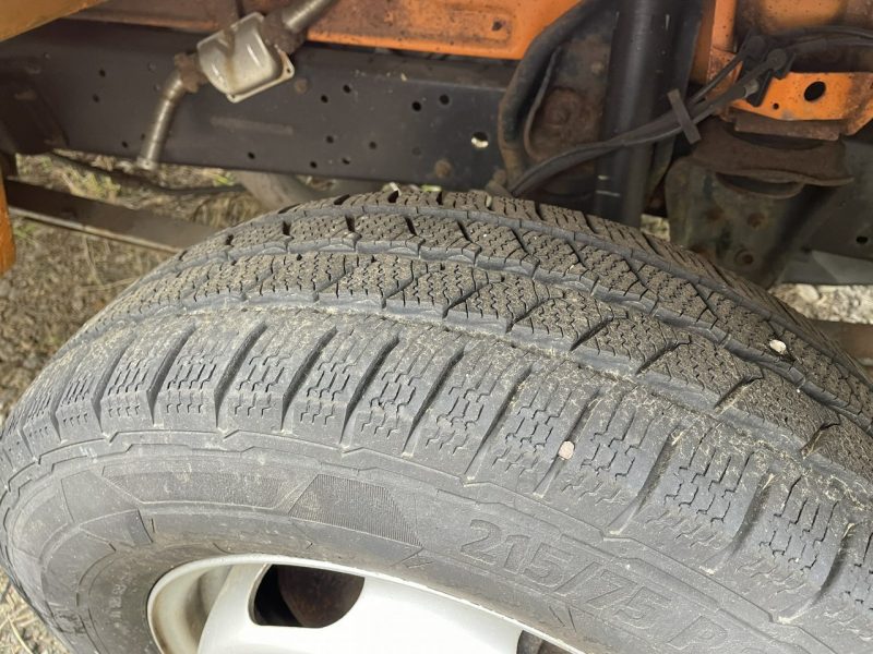 Mercedes inny Vario 614 Brygadówka skrzynia plandeka 6-oso doka dokka 2004