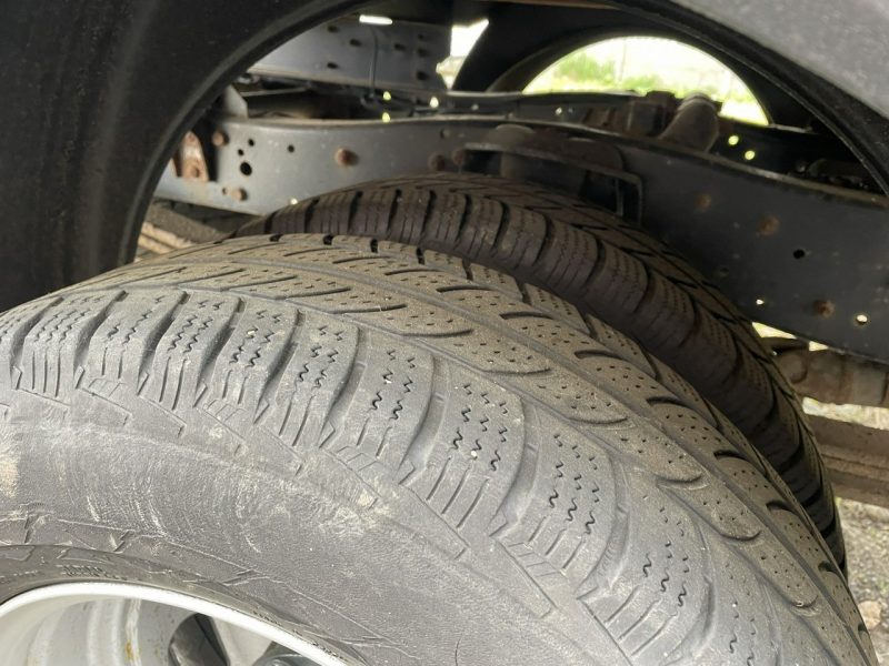 Mercedes inny Vario 614 Brygadówka skrzynia plandeka 6-oso doka dokka 2004