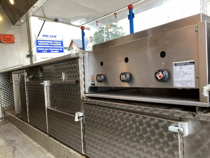 Mercedes Sprinter Autosklep Grill kurczak Gastronomiczny Food Truck Foodtruck sklep 2014