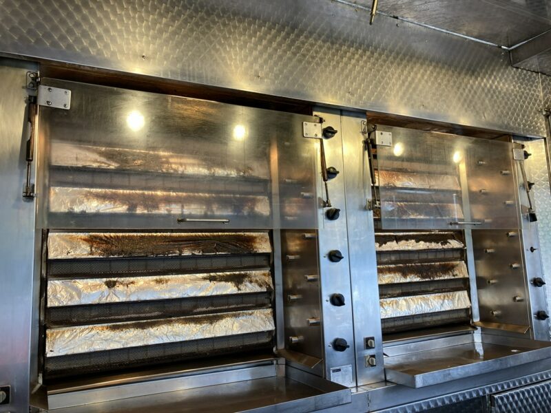 Mercedes Sprinter Autosklep Grill kurczak Gastronomiczny Food Truck Foodtruck sklep 2014