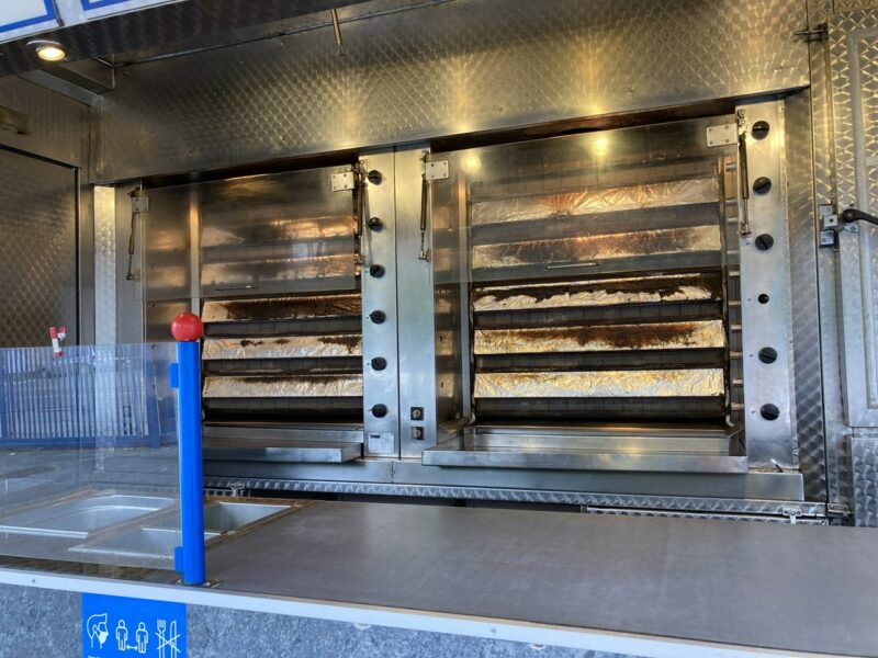 Mercedes Sprinter Autosklep Grill kurczak Gastronomiczny Food Truck Foodtruck sklep 2014