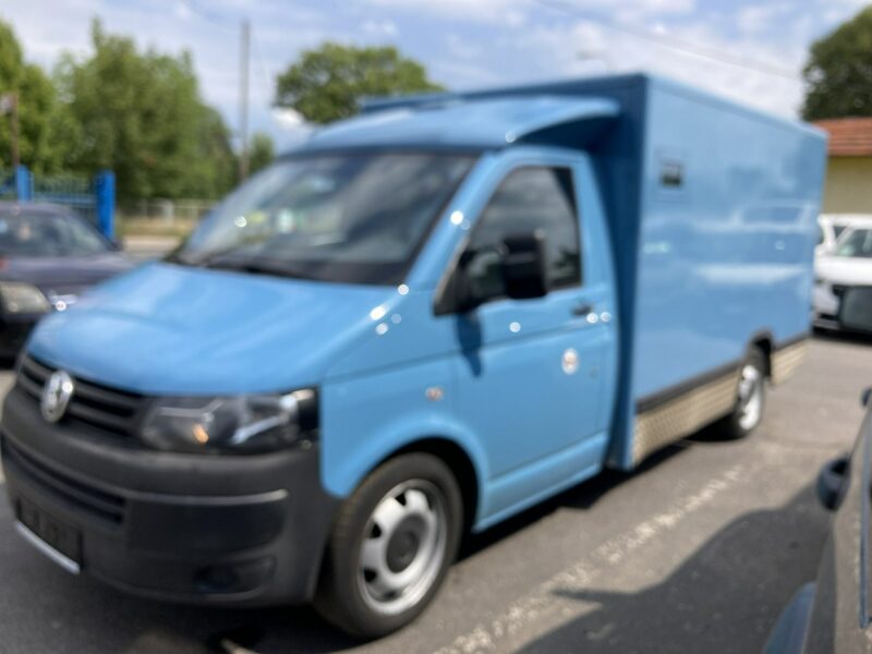 Volkswagen Transporter Trasporter T5 Bankowóz kuloodporny opanceżony Model 2015