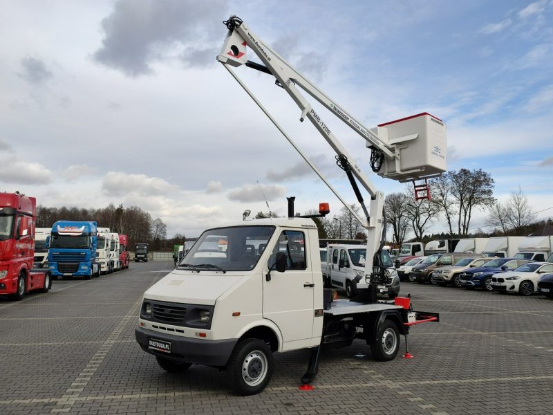 FS Lublin Lublin 0352 Diesel 70KM Podnośnik Koszowy Zwyżka BUMAR KOSZALIN PMB 120E P7