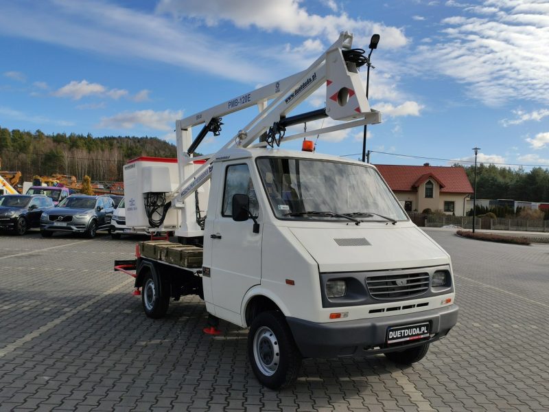 FS Lublin Lublin 0352 Diesel 70KM Podnośnik Koszowy Zwyżka BUMAR KOSZALIN PMB 120E P7
