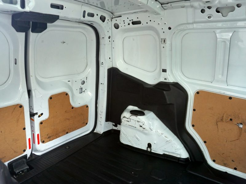 Ford Transit Courier 1,5TDCi 75KM, Pełnosprawny, Zarejestrowany, Zadbany, Rok Gwarancji