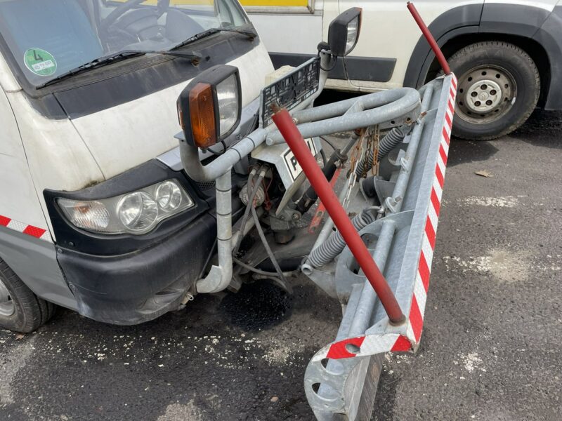 Piaggio inny Piaggio PFAU Wywrotka 4X4 posypywarka odśnieżarka pług 2009