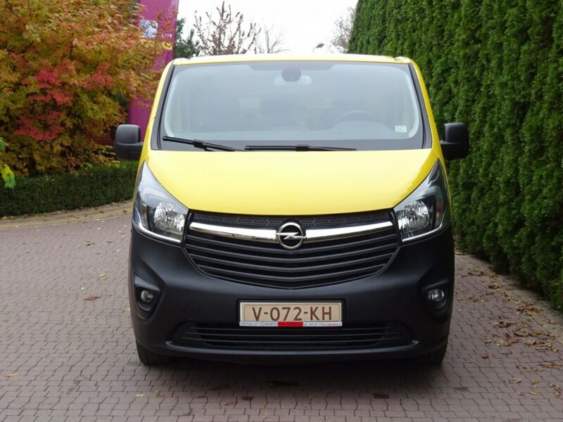 Opel Vivaro Opel VIVARO 1.6 cdti L2h1euro 6 furgon Tylko 105000km!, Sprowadzony