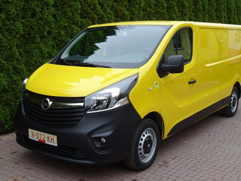 Opel Vivaro Opel VIVARO 1.6 cdti L2h1euro 6 furgon Tylko 105000km!, Sprowadzony