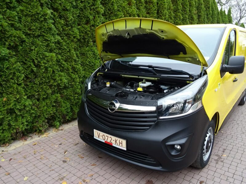 Opel Vivaro Opel VIVARO 1.6 cdti L2h1euro 6 furgon Tylko 105000km!, Sprowadzony