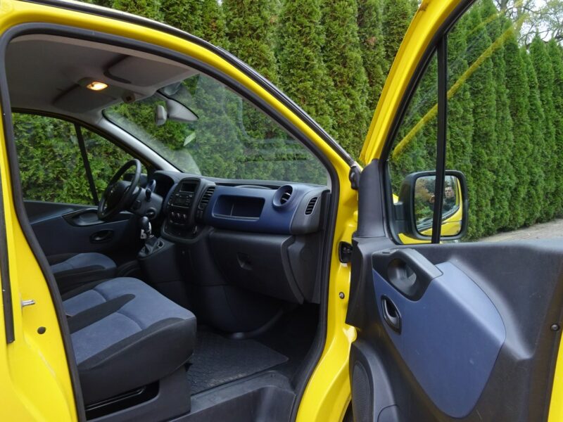 Opel Vivaro Opel VIVARO 1.6 cdti L2h1euro 6 furgon Tylko 105000km!, Sprowadzony