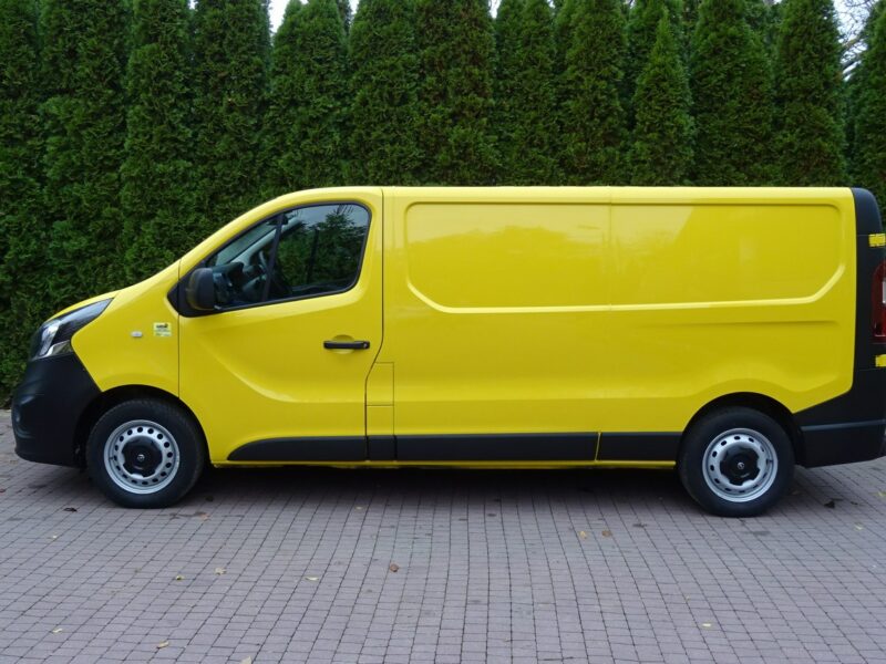 Opel Vivaro Opel VIVARO 1.6 cdti L2h1euro 6 furgon Tylko 105000km!, Sprowadzony