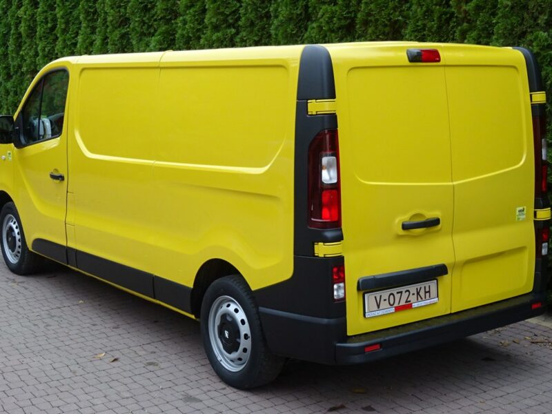 Opel Vivaro Opel VIVARO 1.6 cdti L2h1euro 6 furgon Tylko 105000km!, Sprowadzony