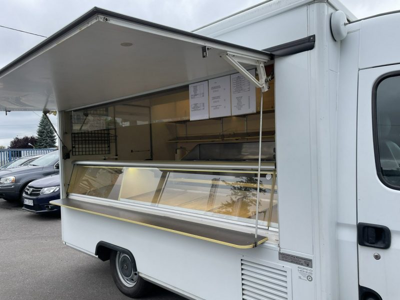 Renault Master Autosklep Wędlin RybGastronomiczny Food Truck Foodtruck Sklep bar 2006