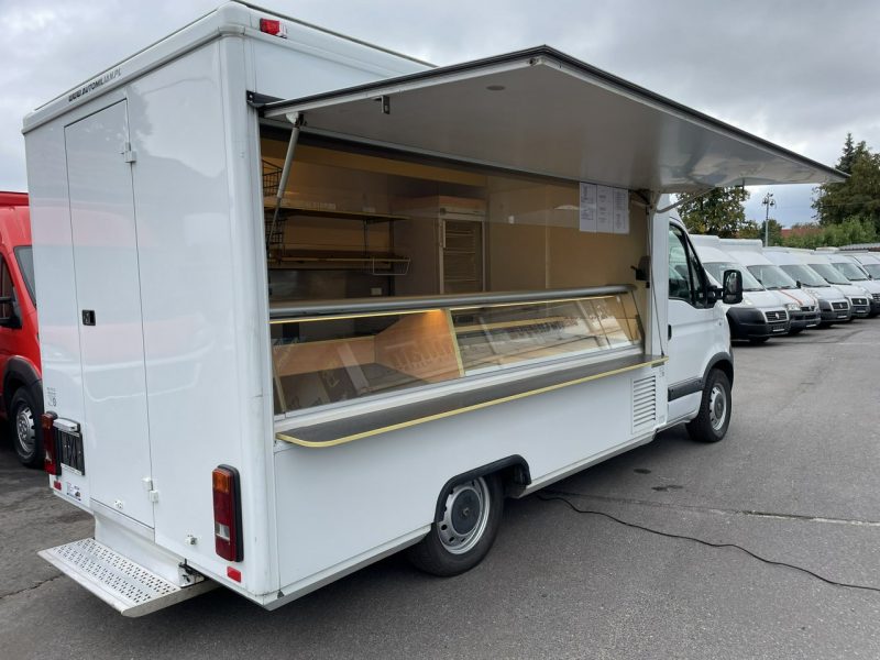 Renault Master Autosklep Wędlin RybGastronomiczny Food Truck Foodtruck Sklep bar 2006