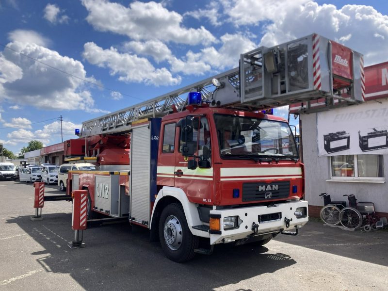 Man inny Man 15,280 Straż pożarna drabina Strażacka zwyżka podnośnik 32m Metz