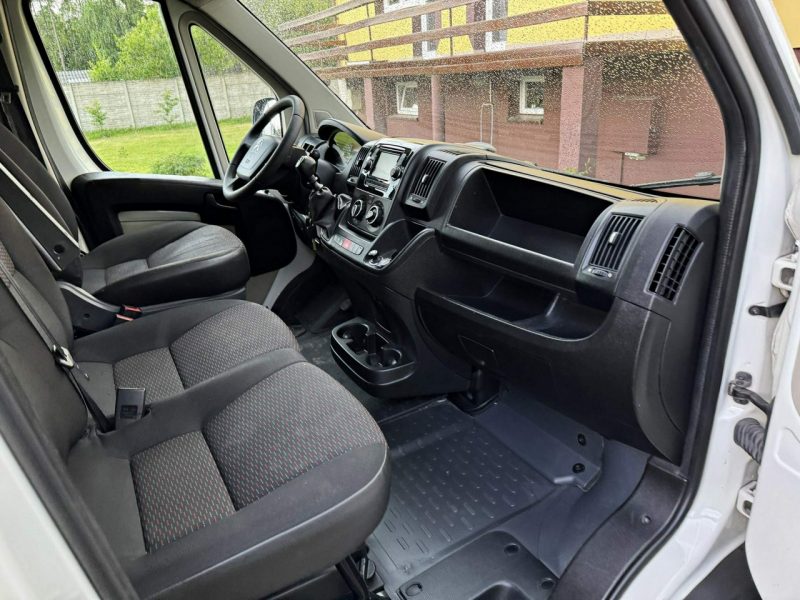 Citroen Jumper 130KM H2L4 6 osób Klima Kamera Navi
