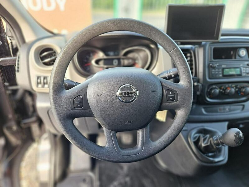 Nissan NV300 Trafic Vivaro Pack klim + navi zabudowa