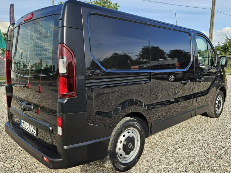 Nissan NV300 Trafic Vivaro Pack klim + navi zabudowa