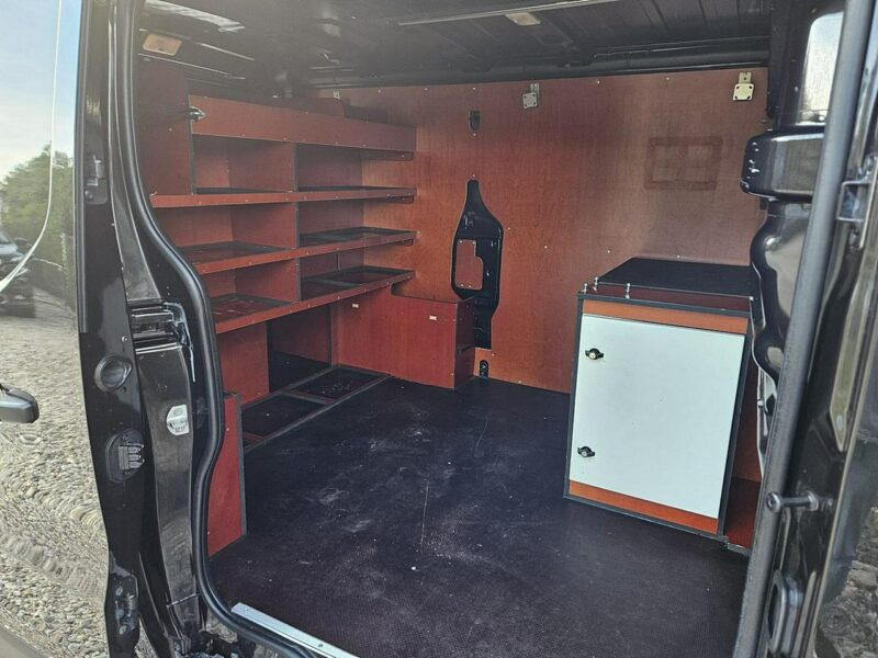 Nissan NV300 Trafic Vivaro Pack klim + navi zabudowa
