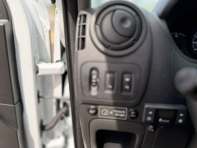 Opel Movano 2.3CDTI BITurbo 170PS L2H2 Winda,VAT-1