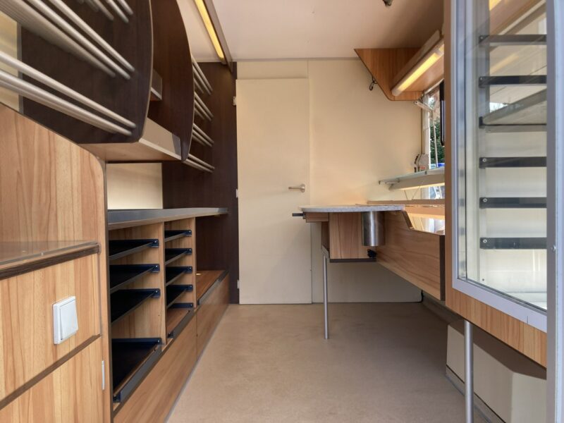 Renault Master Autosklep pieczywa Gastronomiczny Food Truck Foodtruck sklep BORCO2013