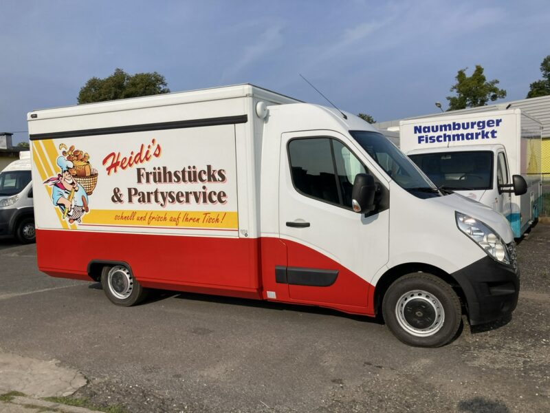 Renault Master Autosklep pieczywa Gastronomiczny Food Truck Foodtruck sklep BORCO2013