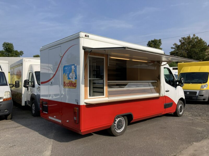 Renault Master Autosklep pieczywa Gastronomiczny Food Truck Foodtruck sklep BORCO2013