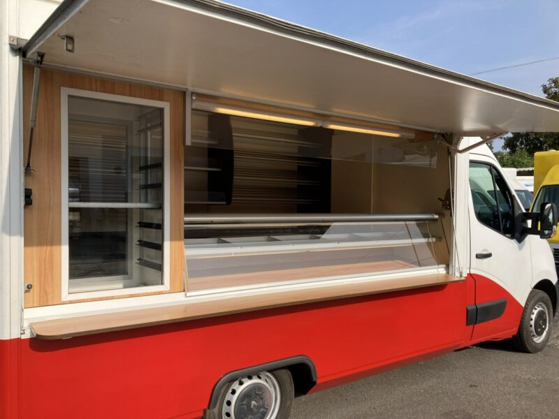 Renault Master Autosklep pieczywa Gastronomiczny Food Truck Foodtruck sklep BORCO2013