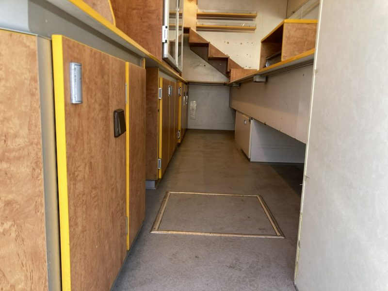 Renault Master Autosklep wędlin sklep bar Gastronomiczny Food Truck Foodtruck Borco09
