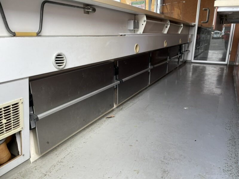 Fiat Ducato Autosklep wędlin Gastronomiczny Food Truck Foodtruck 55122km Borco2006