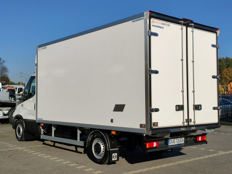 Iveco Daily 35S16 V 2023r CHŁODNIA -29/+29 8-Palet Salon PL Na Gwarancji Dostępny Od Ręki