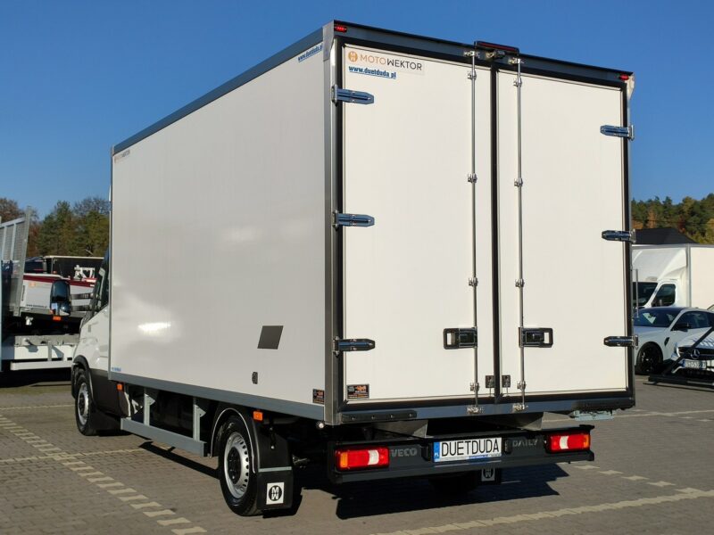 Iveco Daily 35S16 V 2023r CHŁODNIA -29/+29 8-Palet Salon PL Na Gwarancji Dostępny Od Ręki