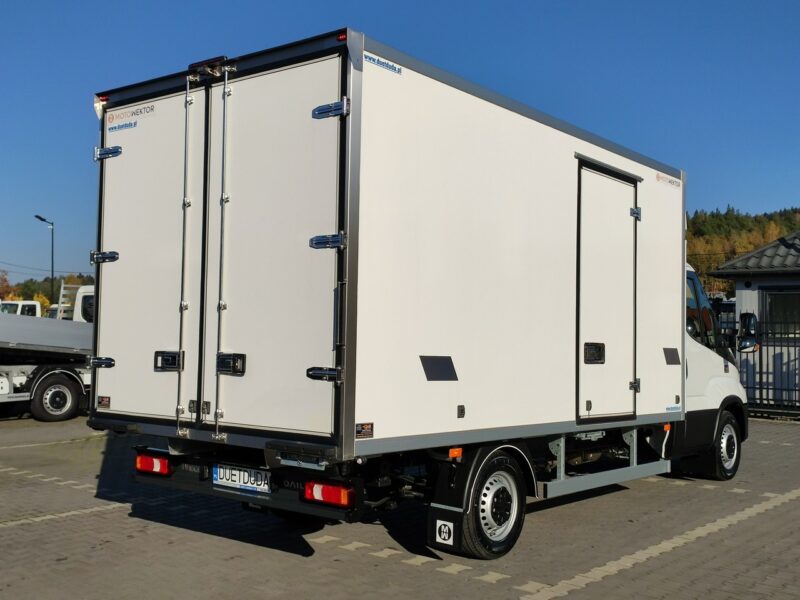 Iveco Daily 35S16 V 2023r CHŁODNIA -29/+29 8-Palet Salon PL Na Gwarancji Dostępny Od Ręki